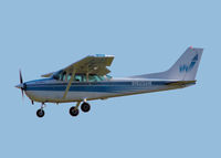 C-FHTC @ CYPK - Landing - by Guy Pambrun