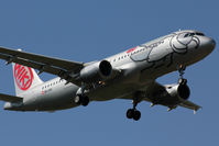 OE-LEH @ LOWW - Approaching Rwy 11 - by Bernd Karlik - VAP