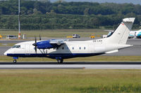 OE-LKH @ VIE - Air Alps - by Chris Jilli