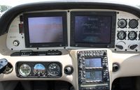 N614CD @ KEYE - Cirrus SR20