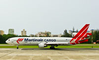 PH-MCT @ TJSJ - Martinair Cargo McDonnell Douglas MD-11CF PH-MCT / CT-504 (cn 48629/586)

San Juan - Luis Munoz Marin International (SJU / TJSJ)
Puerto Rico, 2009
Aeroparque
Photo : Tomás Del Coro - by Tomás Del Coro