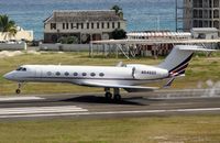 N546QS @ TNCM - N546QS