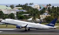 N304JB @ TNCM - N304JB