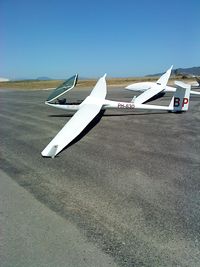 PH-830 - Before departure at Jaca Aerodromo Spanisch Pyrenees - by F.W.M. Klappe