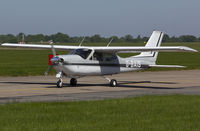 G-BAIS @ EGSH - Arriving at EGSH.