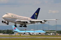 HZ-AIF @ VIE - Saudi Arabian Airlines