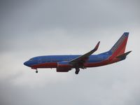 N293WN @ ONT - On final for 26R - by Helicopterfriend
