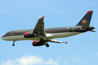 JY-AYR @ VIE - Royal Jordanian - by Chris Jilli