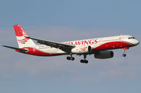 RA-64050 @ VIE - Redwings