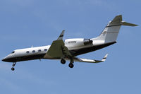 N726RW @ VIE - Private