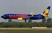 D-AHFM @ EDDL - moments prior touchdown - by Friedrich Becker