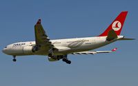 TC-JNG @ EDDL - on final RW05R - by Friedrich Becker