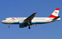 OE-LBR @ EDDL - on final RW05R - by Friedrich Becker