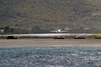 N487UE @ TNCM - N487UE