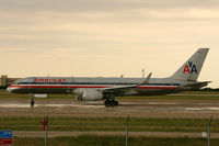 N677AN @ DFW - American Airlines at DFW Airport