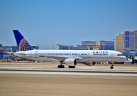 N511UA @ KLAS - N511UA United Airlines 1990 Boeing 757-222 / 5411 (cn 24799/291)

- Las Vegas - McCarran International (LAS / KLAS)
USA - Nevada, May 31, 2012
Photo: Tomás Del Coro - by Tomás Del Coro