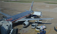 N621AM @ KDFW - Dallas - by Ronald Barker