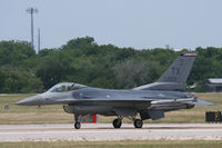 86-0229 @ NFW - 301st Fighter Wing F-16 at NASJRB Fort Worth - by Zane Adams