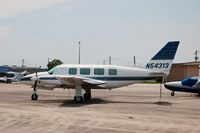 N54313 @ BOW - 1974 Piper PA-31-350 N54313 at Bartow Municipal Airport, Bartow, FL  - by scotch-canadian