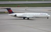 N928DL @ TPA - Delta MD-88
