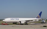 N785UA @ KORD - Boeing 777-200