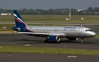 VQ-BAZ @ EDDL - taxying to the active - by Friedrich Becker