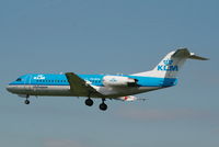 PH-WXA @ EBBR - Flight KL1723 is descending to RWY 25L