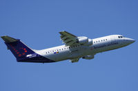OO-DWE @ EBBR - Take off