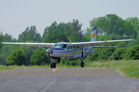 F-HJMP @ LFQJ - Parking - Centre école régional de parachutisme de Maubeuge (France) - by Alain Gicart