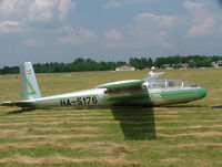 HA-5176 @ LHDK - Dunakeszi - by Ferenc Kolos