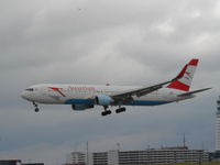 OE-LAZ @ LOWW - I love this 767-300 :) - by Reichmann Daniel