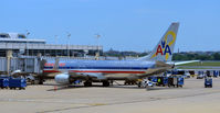 N905AN @ KDCA - DCA, VA - by Ronald Barker