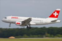 HB-IPS @ ELLX - Airbus A319-112 - by Jerzy Maciaszek