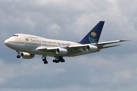 HZ-AIF @ LOWW - Saudi Arabian 747SP - by Andy Graf-VAP