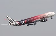 A6-EHJ @ LFPG - Formule 1 colors