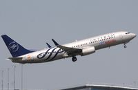 EC-JHK @ LFPG - Air Europa 'skyteam'