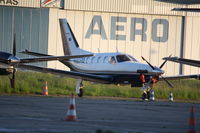 N160RM @ LFPB - @ LBG