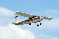 N4049D @ I19 - 1957 Cessna 182A