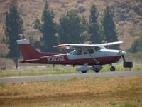 N20562 @ POC - Taxiing towards the runway - by Helicopterfriend