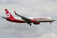D-ABKC @ LOWW - Rwy 11