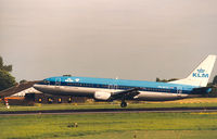 PH-BTC @ EHAM - Landing at Schiphol - by Henk Geerlings