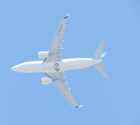 C-GWSQ @ LAX - Up in the marine layer on a 14 to 15 mile final for runway 24 - by Helicopterfriend