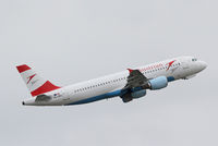 OE-LBN @ LOWW - Austrian Airlines Airbus A320 - by Thomas Ranner