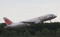 OE-LEU @ LOWW - Niki Airbus A320 - by Thomas Ranner