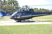 N4075S @ MAUI - waiting to go on board and do a tour of the island, Maui, Hawaii - by Jacobo Levy