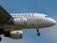 F-GUGC @ LFBD - landing 23 - by Jean Goubet-FRENCHSKY