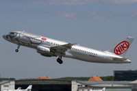 OE-LEH @ LOWW - Climbing out of Rwy 29
