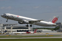 OE-LES @ LOWW - Climbing out of Rwy 29