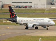 OO-SSV @ BRU - Taxi to the gate of Brussel Airport - by Willem Göebel