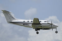 N910AJ @ FXE - On approach to Runway 8 at FXE - by bsolov